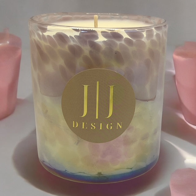 Japanese Honeysuckle 400g Scented Soy Candle