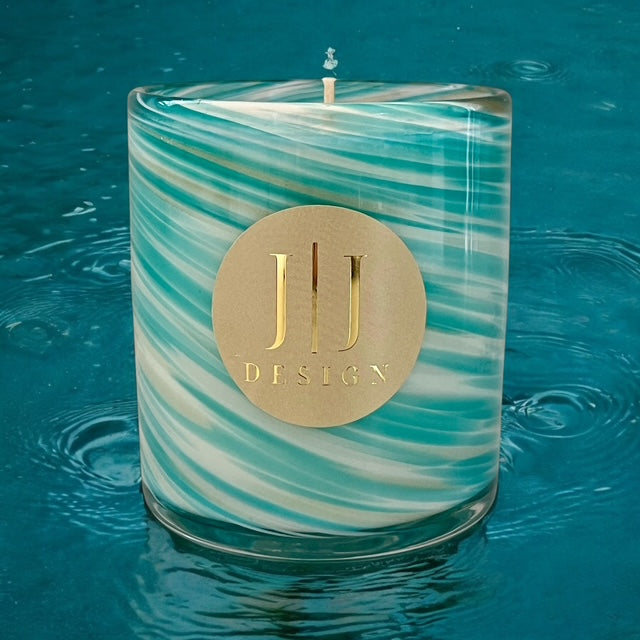 Coconut + Guava 400g Scented Soy Candle