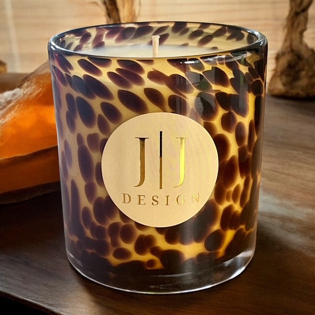Amber Moss + Teak 200g Scented Soy Candle