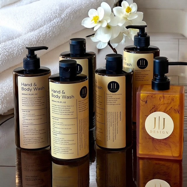 Amber Moss + Teak 450ml Scented Hand & Body Wash